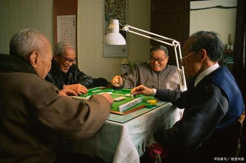 中老年沉迷打麻将该怎么办